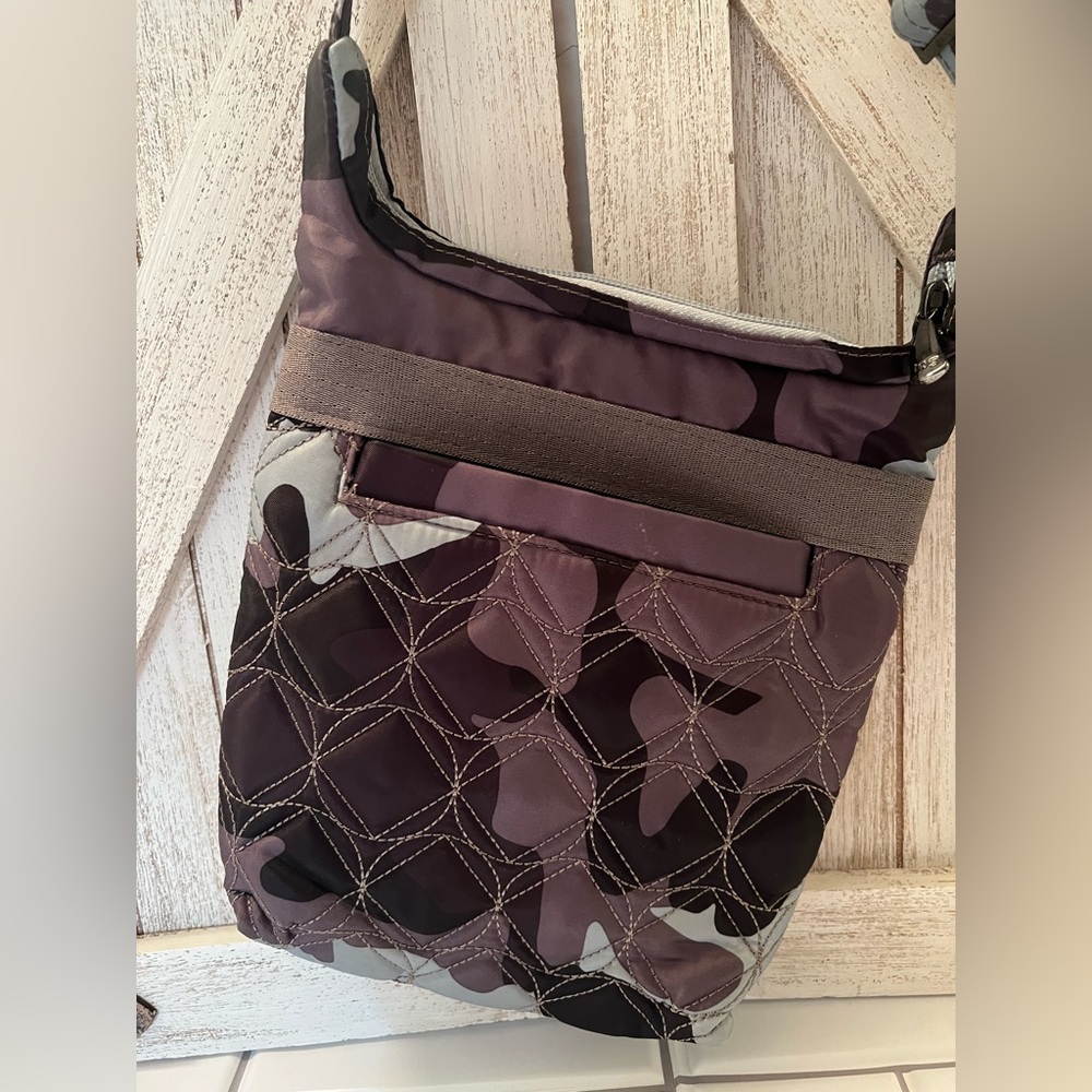 Lug Camouflage Messenger Bag - Black and grey - Picture 2 of 7